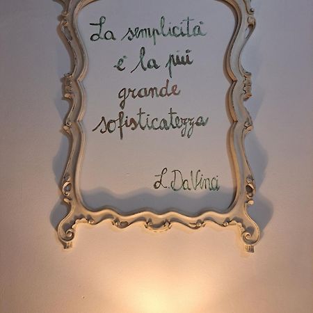 Appartamento Casina di Alice Vinci Esterno foto