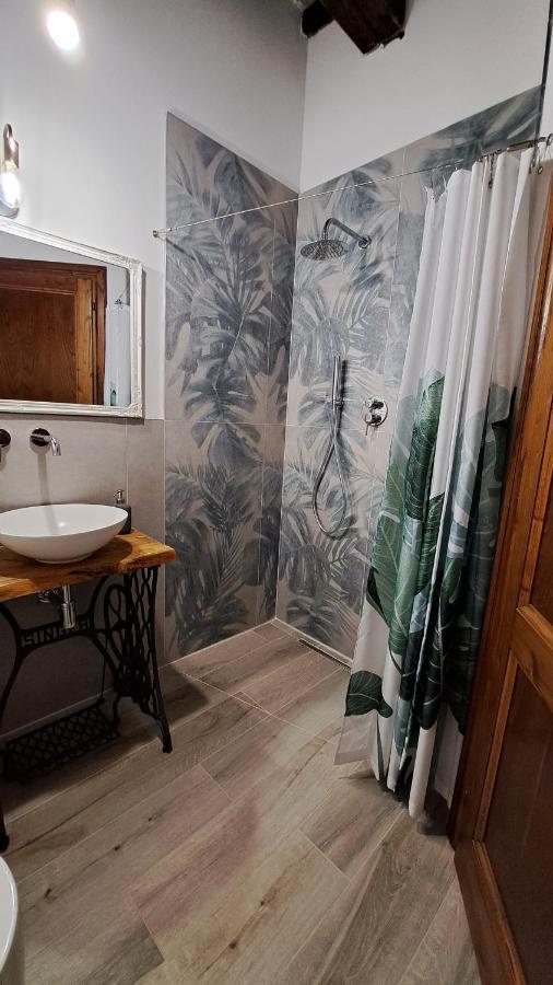 Appartamento Casina di Alice Vinci Esterno foto