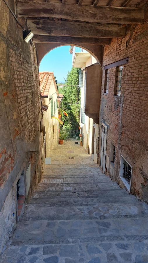 Appartamento Casina di Alice Vinci Esterno foto