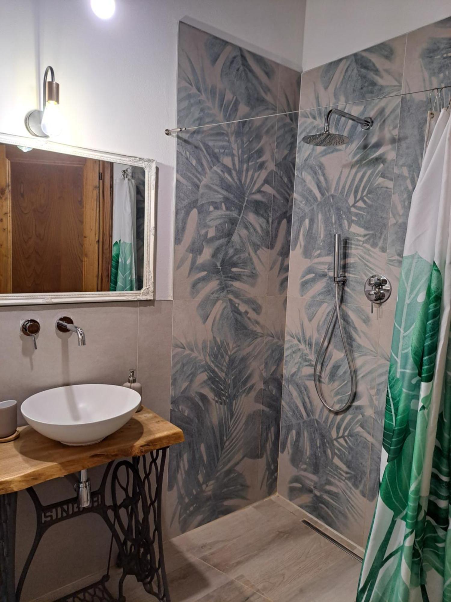 Appartamento Casina di Alice Vinci Esterno foto